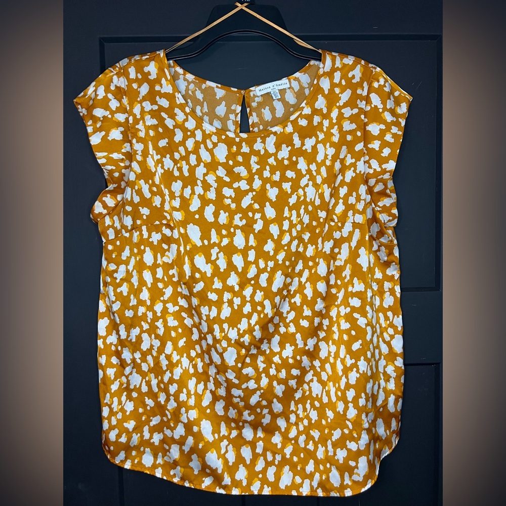 Maison d’Amelie Copper and White Blouse